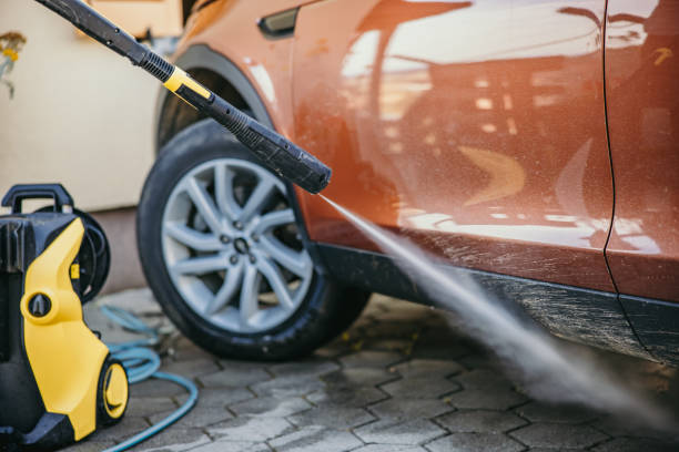 Best Commercial Building Pressure Washing  in Woodlawn, OH