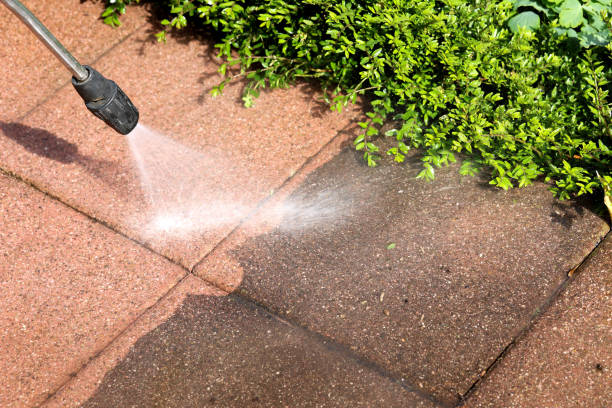 Pressure Washing Brick in Woodlawn, OH
